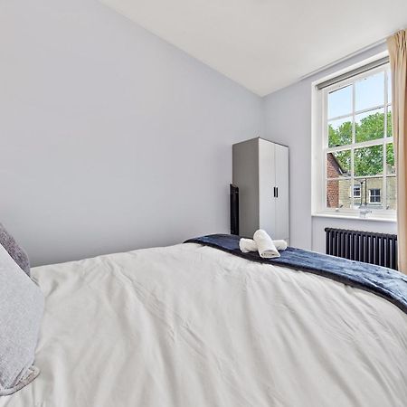Stylish 2 Bedroom Apartment In Westminster Sleeps 5 With Ac London Eksteriør billede