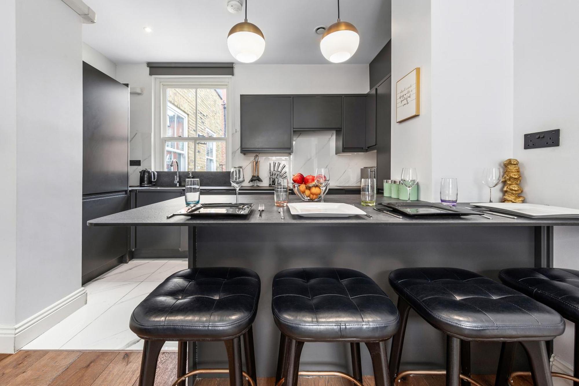 Stylish 2 Bedroom Apartment In Westminster Sleeps 5 With Ac London Eksteriør billede